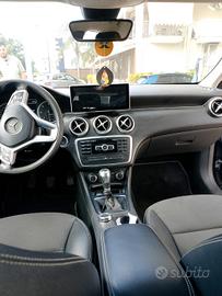 Mercedes Classe A ( A200) motore Mercedes 