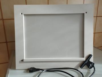 Tavolo luminoso professionale per grafica, disegno