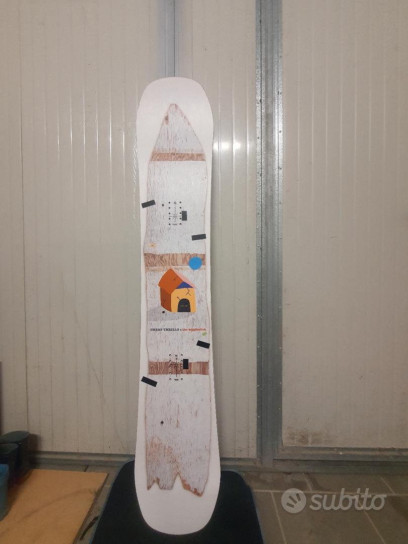 Snowboard Nitro Cheap Thrills Sports In vendita a Rimini