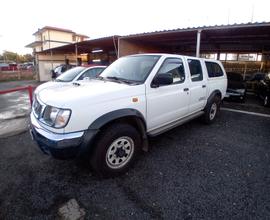 NISSAN Navara 2.5 TD DOUBLE CAB HARD TOP 2000