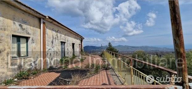 Terreno 17.000mq con fabbricato a Linguaglossa - Vista 4