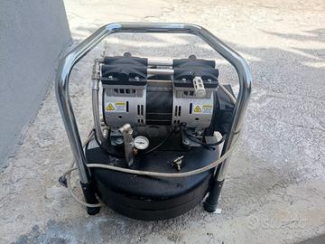 COMPRESSORE SILENZIATO 15L 