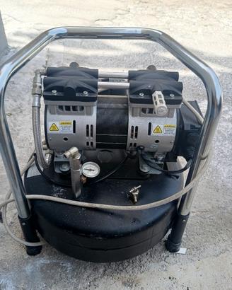 COMPRESSORE SILENZIATO 15L 