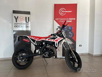 Beta RR 50
