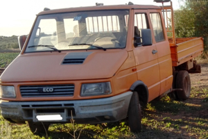 Iveco Daily 35.8 Ribaltabile trilaterale 7 posti