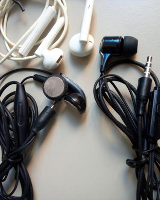 3 Paia di Cuffiette con Microfono – Jack 3.5mm