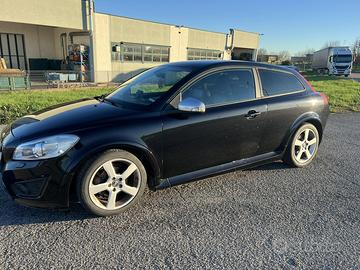 Volvo c30 neopatentati