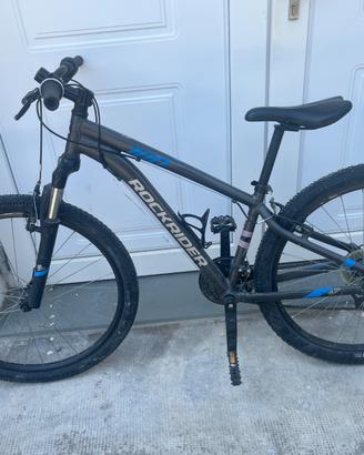 Bicicletta mtb rockrider st 100