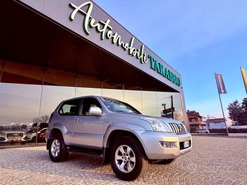 TOYOTA Land Cruiser AUTOMATICO - UNIPRO - KM 135