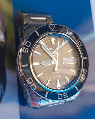 SEIKO SNZH53K1 "Fifty-five Fathoms"