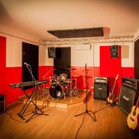 Studio di registrazione sala prove musicale