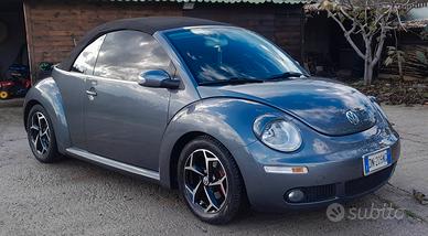 Volkswagen New Beetle 1.6 Cabrio