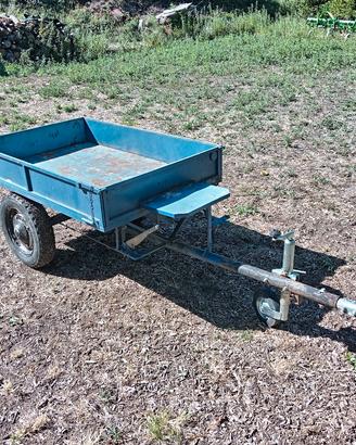 Rimorchio per quad/motocoltivatore 