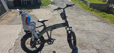 Bici elettrica Atala pieghevole 
