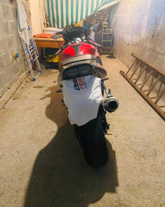 Yamaha R6 2005