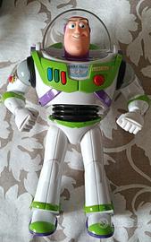 Buzz Lightyear Toy Story4 parlante 