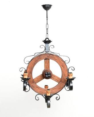 Lampadario  in ferro battuto e legno