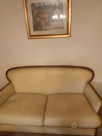 Divano e due poltrone Pelle Vintage 