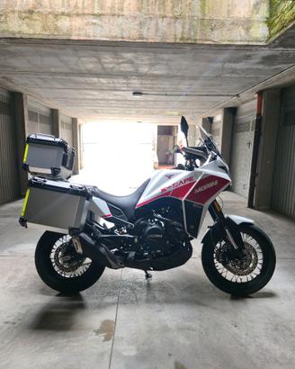 Moto Morini X-Cape 650 – 2024 – 18.000 km