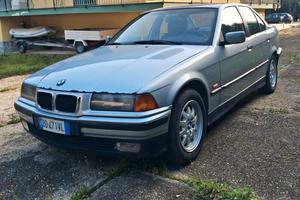 BMW serie 3 e36 sedan 325tds
