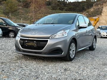 Peugeot 208 PureTech 82 5 porte Allure
