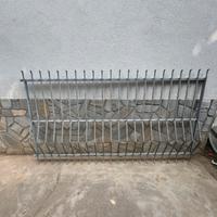 Infissi pvc bianco con tre aperture