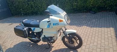 BMW R100RS