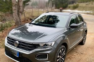 Volkswagen T-Roc Style allestimento full IQ.DRIVE