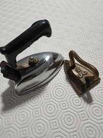 Ferri da stiro oggetti vintage