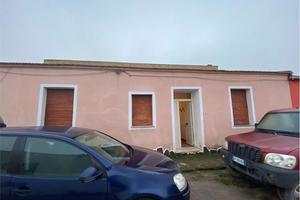 casa indipendente con giardino, garage e residua