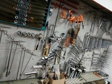 Chiavi varie e bussole Nuove