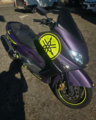 T - Max anno 2004