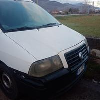 Fiat Scudo 2004 coibentato con frigo giorno notte