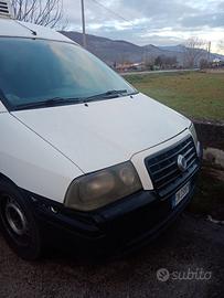 Fiat Scudo 2004 coibentato con frigo giorno notte