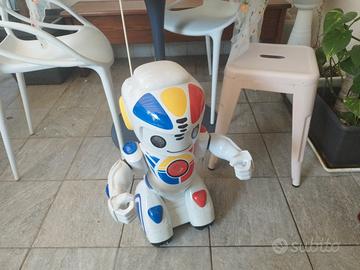 Robot Emilio