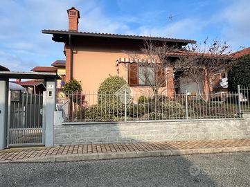 VILLA SINGOLA A SAN FRANCESCO AL CAMPO