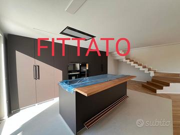 Splendido Duplex Arredato con ampi Terrazzi