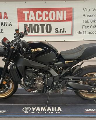 Yamaha XSR 900 john player special