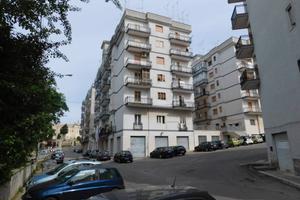 Magazzino a Martina Franca, via Carlo Pisacane