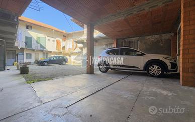 VILLA CON GIARDINO E BOX AUTO A LESSONA!