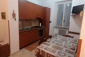 Bilocale Pineto Centro uso estivo a 50 MT dal mare