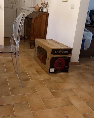 Cassa LG bluetooth