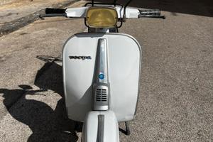 VESPA 50 SPECIAL