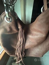 borsa a spalla Roberto Uggari Milano 