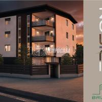 TRE LOCALI PIANO TERZO ED ULTIMO CON DOPPI SERVIZI