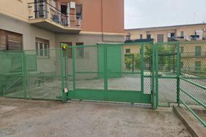 Garage con 4 posti macchina