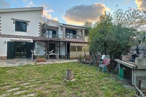 Luminosa casa indipendente