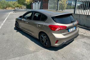 Ford focus mk4
