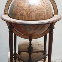 mappamondo bar