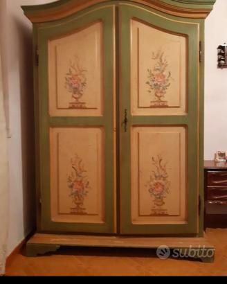 armadio stile veneziano